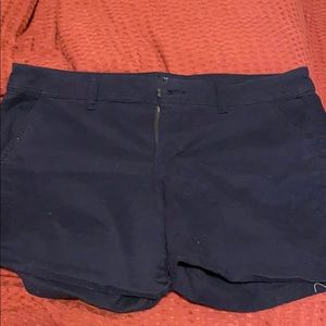 American eagle midi shorts